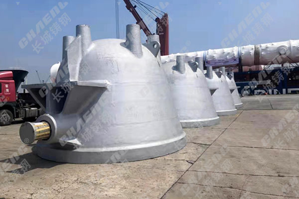 大型鑄鋼件加工廠家在使用砂型加工時怎樣解決機械粘砂？